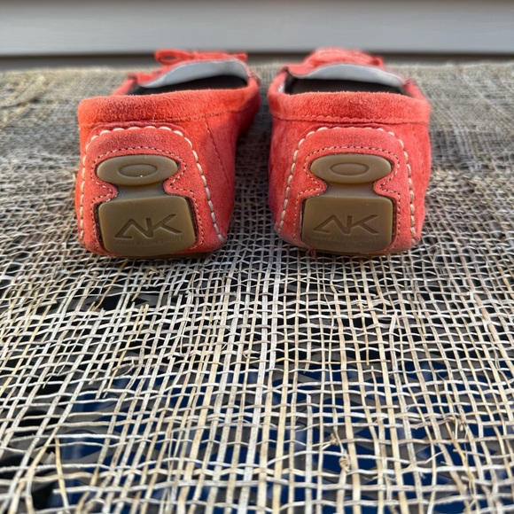 Anne Klein Orange Suede Flats Loafers  Size 8 - Picture 4 of 12